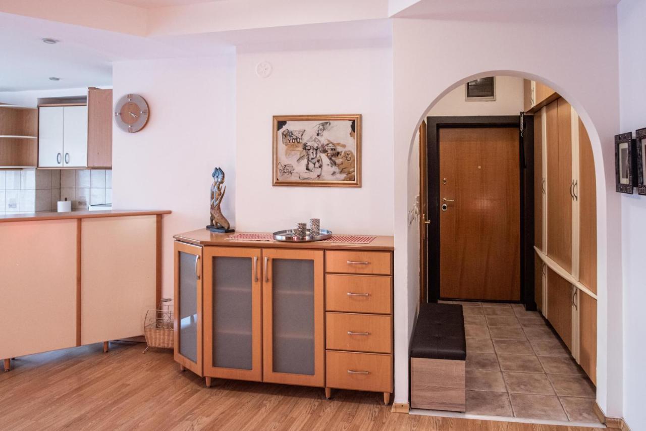 Apartment Emilija Skopje Esterno foto