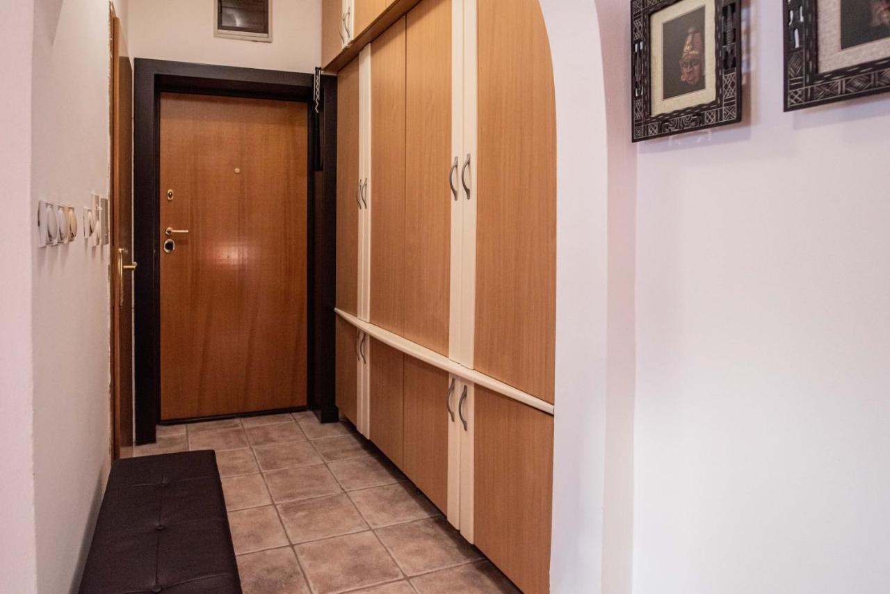 Apartment Emilija Skopje Esterno foto